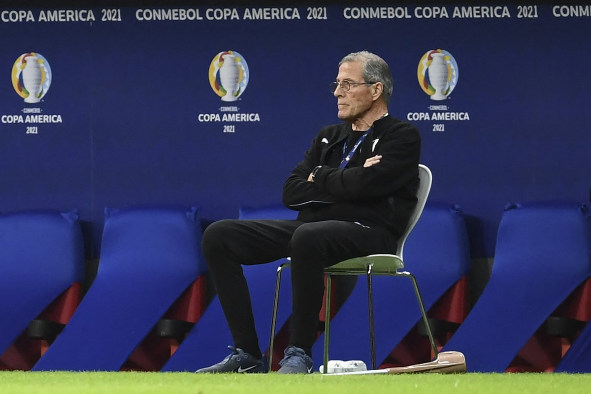 VidafanCo's tweet image. BREAKING: Legendary Uruguayan manger Óscar Tabárez is no longer the manager of the national team. 

He was the longest serving national team manager, since 1988 👏