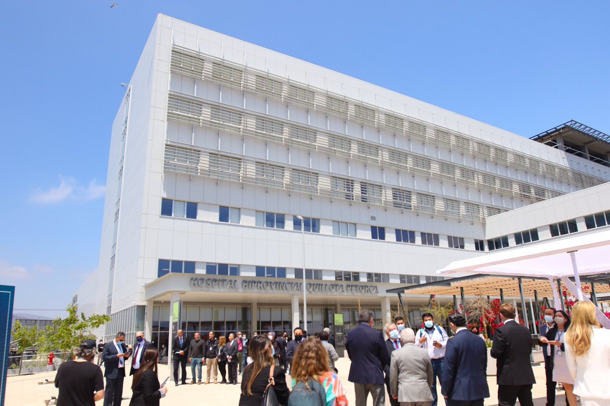 📌Nuestra Delegada <a href="/mpazsante/">María Paz Santelices</a> participó junto al presidente <a href="/sebastianpinera/">Sebastian Piñera</a>, el <a href="/ministeriosalud/">Ministerio de Salud</a> , <a href="/MinagriCL/">Ministerio de Agricultura de Chile 🇨🇱</a> , <a href="/mop_chile/">Ministerio de Obras Públicas🇨🇱</a> y el <a href="/DPRValparaiso/">Delegación Presidencial Regional Valparaíso</a>, en la inauguración y puesta en marcha del nuevo Hospital Biprovincial Quillota-Petorca. 
#MásHospitalesParaChile