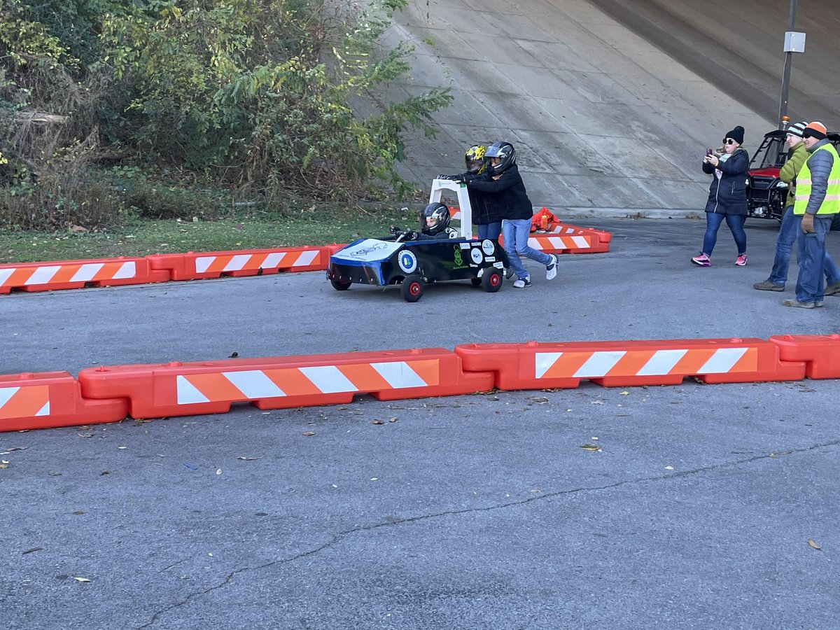 Jessica Holloway tweet media