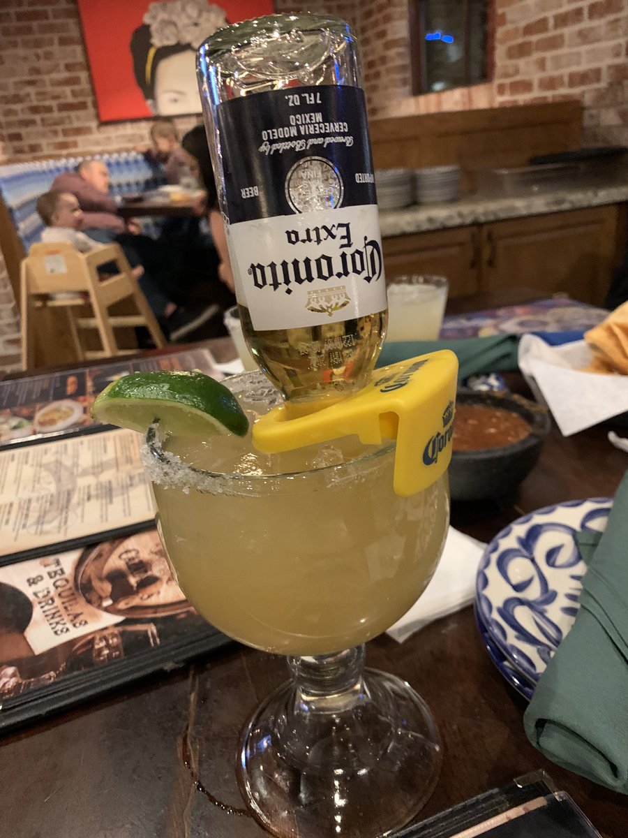 Veronica Leon tweet media