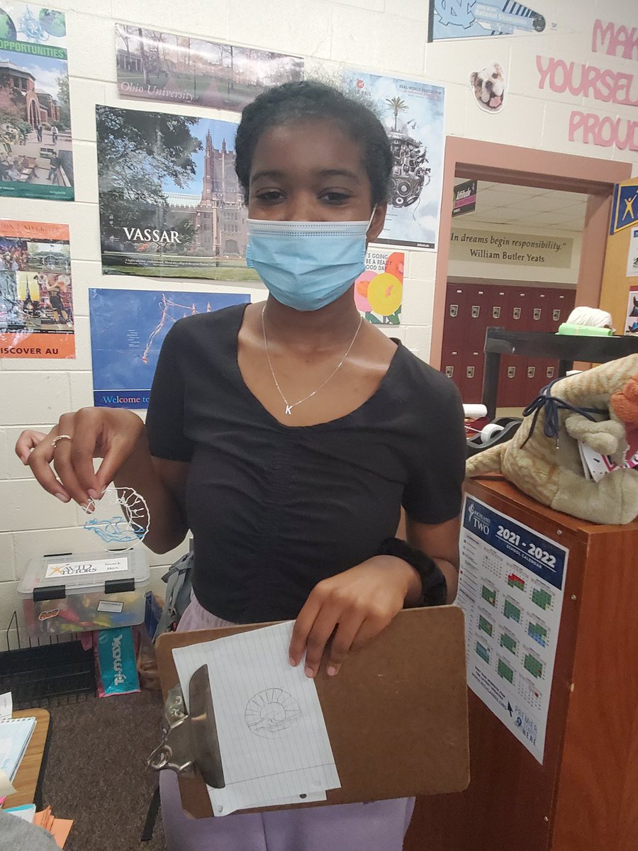 kmmpmavid's tweet photo. Thanks to @MedPro21 and our @RichlandTwoAVID tutors for making our AVID Scholars' Personal Logos a reality!  What a way to celebrate STEAMM Challenge Day! @DrRichardGriff1 @AVID4College @msdrmyers #3DoodlerScholars https://t.co/oZIQV2mVgH