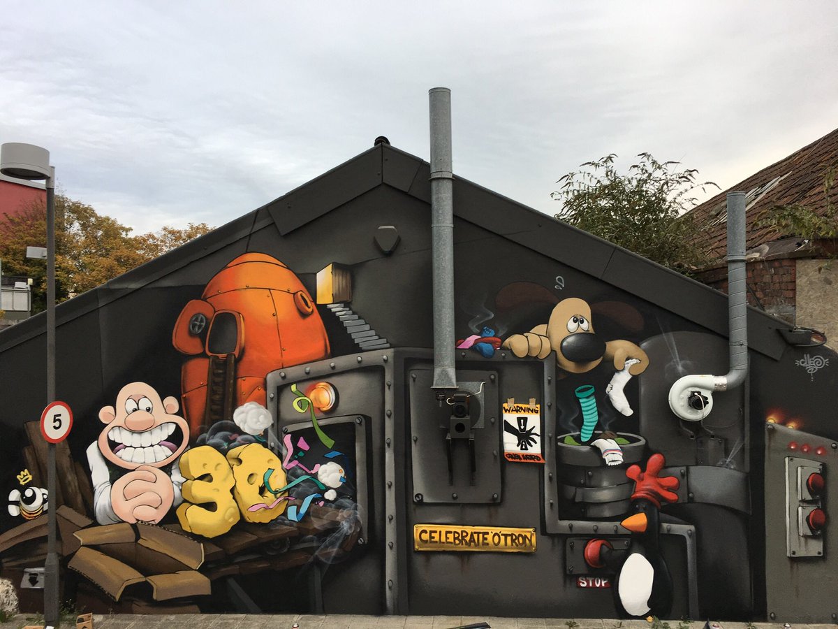 cheobristol's tweet photo. Wall I did on Aardman studios in Bristol for the 30th Anniversary of Wallace and Gromit … #cheo #aardman https://t.co/9NnasH5haq