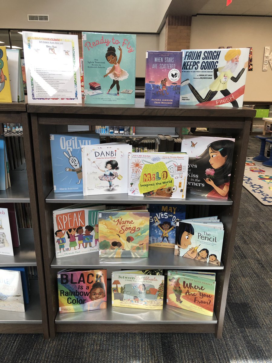 GinnyBoughter's tweet photo. Our fabulous @CyFairLibraries booklists on display @cfisdfiest Our committees choose such great books for the students in our district! Ribbon Reads, Leaping Lizards, and Horned Toad Tales 📚 #TweetAThanks #CFISDspirit https://t.co/HEW891SPOt