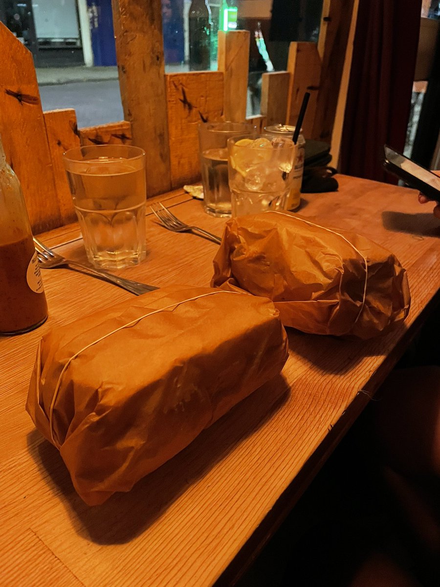 Kalishacp's tweet photo. Almost late for the #EmpirePodcast because we needed to try Max’s Sandwich shop out after it was featured on Masterchef... feel like that’s a good excuse @ChrisHewitt https://t.co/HzRZfzYGnQ