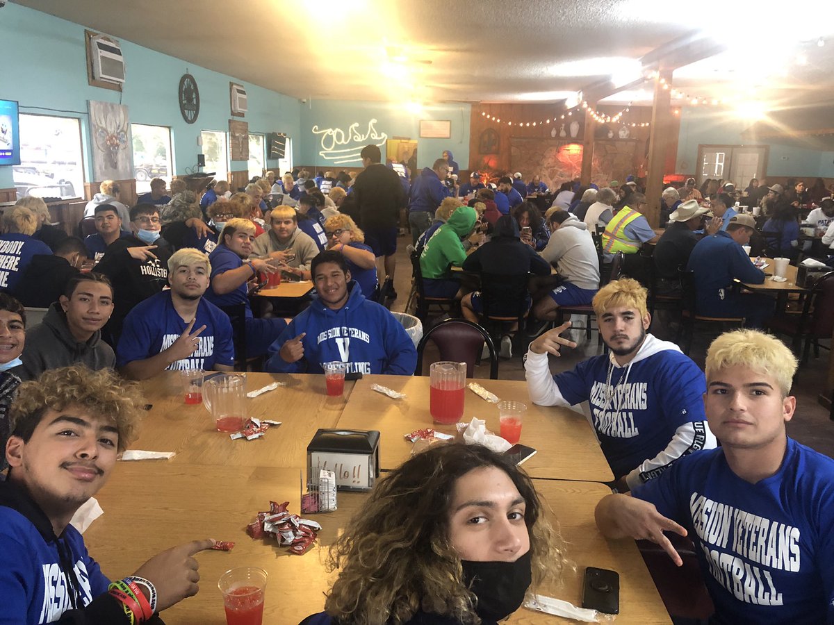 Thank you to the staff at Oasis Restaurant in Premont, Texas for taking care of our team today!! When your lunch restaurant parking lot is full of pickup trucks in a small town in Texas, you’re probably going to be eatin’ pretty good!!!! 
#goldballchasing