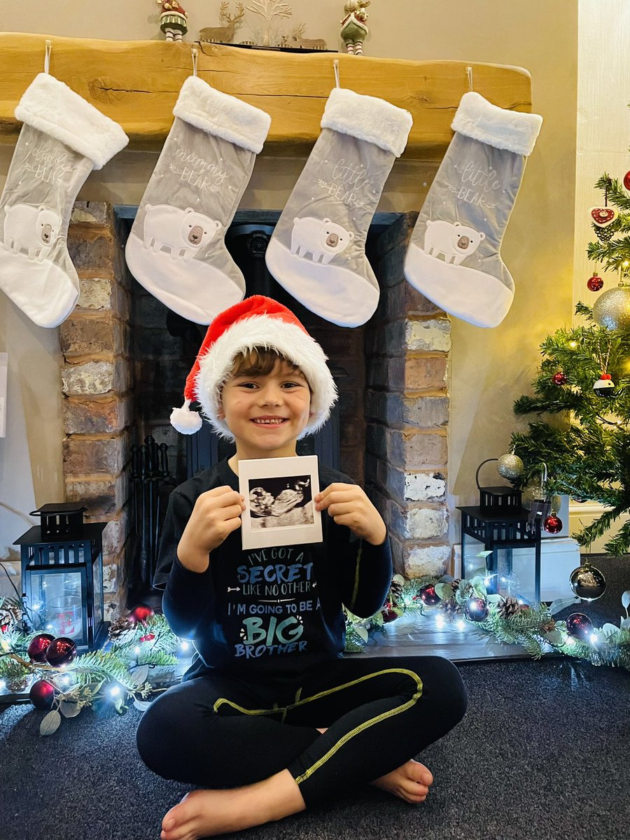 Miss Dicken tweet media