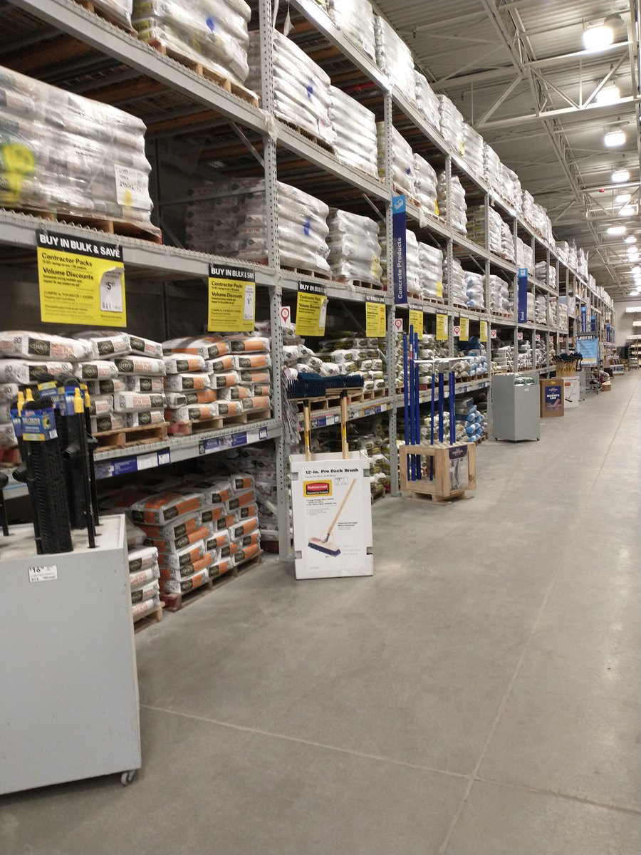 chrisad03229198's tweet photo. Packed out joint compound,Hem fir concrete and block!  Crushing sales plan in lumber in Cape May!  Lowe's Store 1861 ready for business! https://t.co/s7lyveYYb8