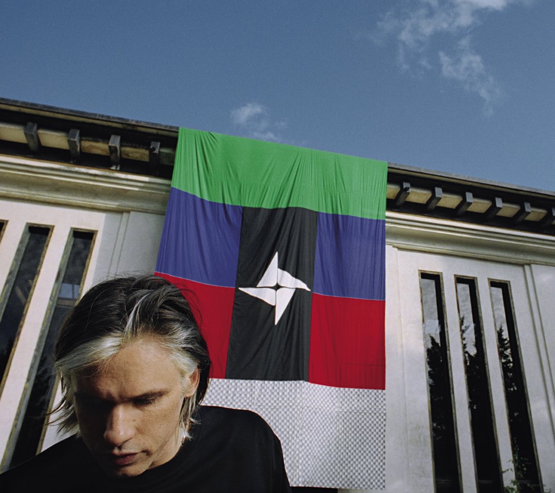 DERNIER VERRE
by <a href="/Orel_san/">OrelSan</a> 
produced by #TheNeptunes 🖖
orelsan.lnk.to/civilisation