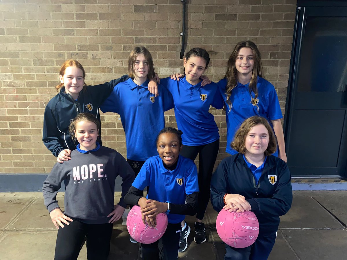 Castle Newnham PE tweet media
