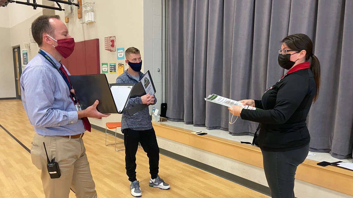 #FoundationFriday Check out photos from our three Training Sessions this week! If you're located in Illinois and would like to bring golf to your community, contact the Foundation! #growingthegame #lifeskills #golfclinic #golfinstructor #golfinschools #SNAGgolf #golfinpe