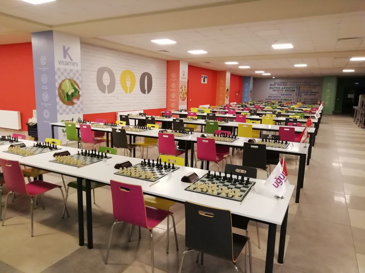UOCorlu's tweet photo. 📣Biz Hazırız💜
Turnuvaya geri sayım başladı 🚀

Uğurlu Hamleler Başöğretmen Satranç Turnuvası için sporcularımızı bekliyoruz ♟♟ @nilcicek @ardaergez @tugba_zenginal @UChess10 #uğurluolmak #uğurokullarıçorlukampüsü https://t.co/wsrMhrYmJA