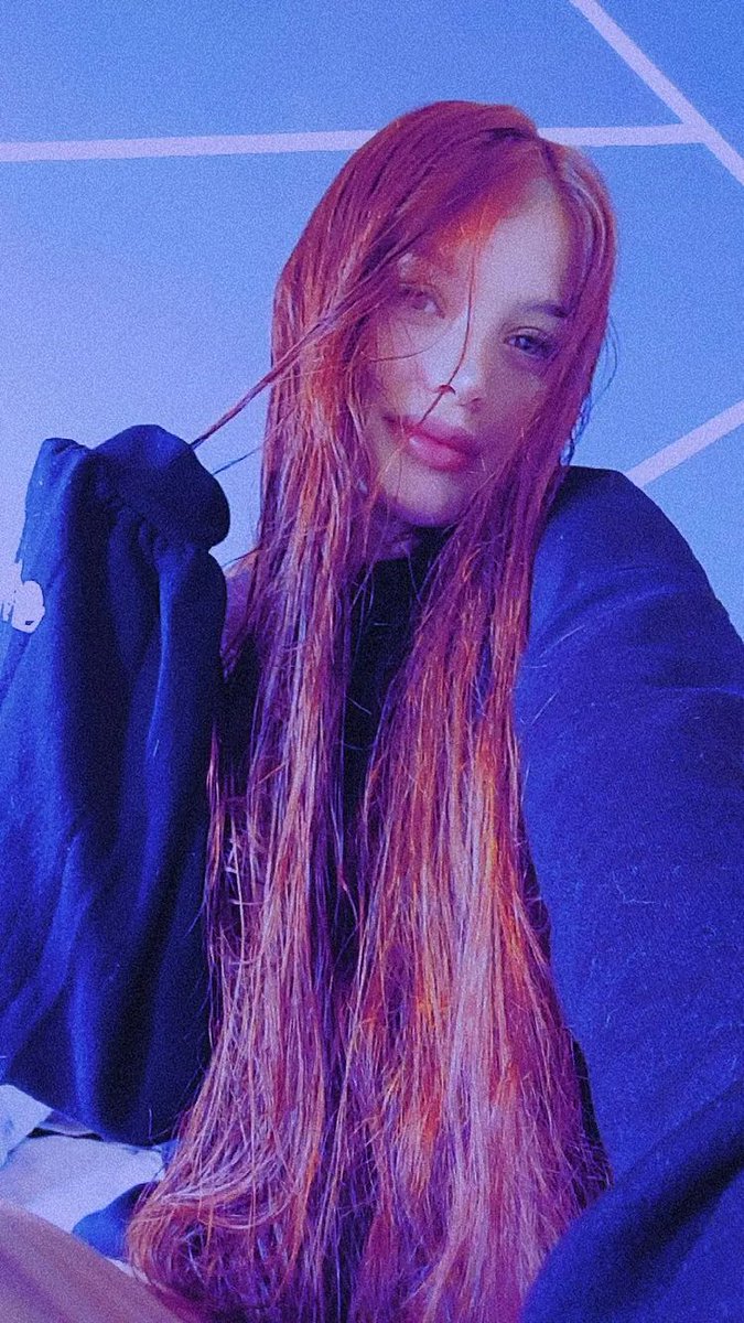 MalejaHT's tweet image. En esta foto me parezco más a mi hermana que a mí misma jajajaj