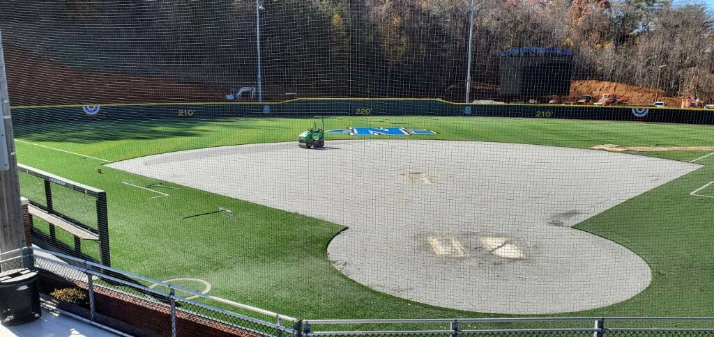 UNGSoftball's tweet photo. New infield for
~The Hill~ on its way…field prepped and ready for installation from @FieldTurf 🌱…the Best in the Business!
#2020FieldoftheYear
#BuiltbyFieldTurf https://t.co/gGTXFscZ0c