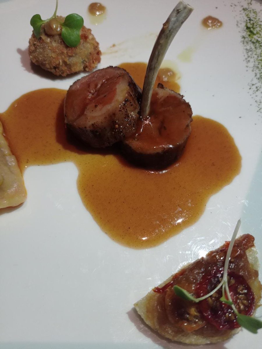 Food and Travel MX tweet media