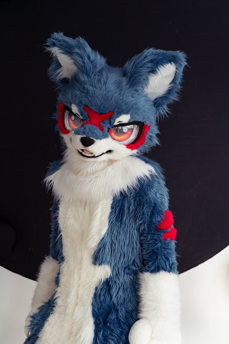 MakiFox tweet media