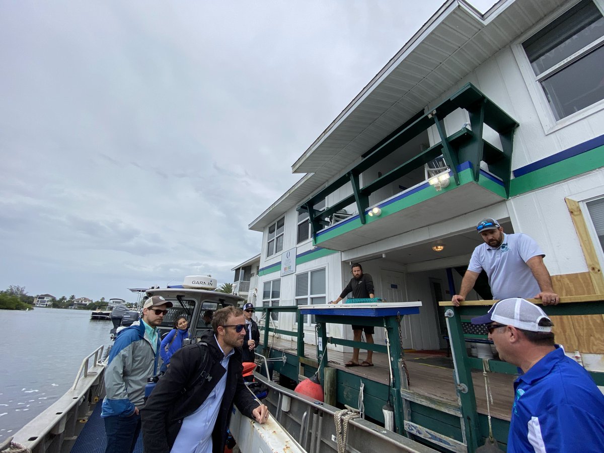 UFcoastal's tweet photo. Our Coastal Policy Lab team &amp; students are in Sanibel for 2 days of science-to-policy presentations to #Sanibel and #Captiva stakeholders. @fgcu Vester Marine Lab hosted us for Day 1 &amp; we arrived via the Intrepid Waters channel: focus of the first talk. Thanks for the ride WCIND! https://t.co/nUjBP7YeHp