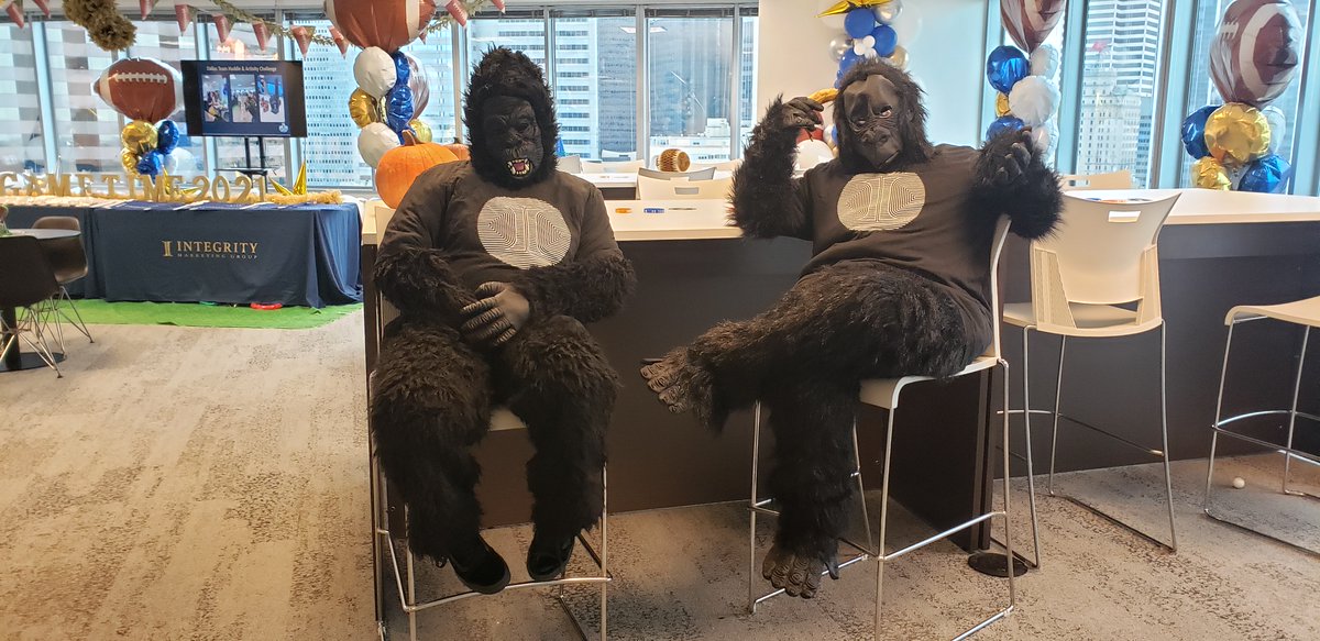 IntegrityMG's tweet image. The Integrity Dallas team had a dynamic mascot duo show up for Game Time 2021’s “Dress Like a Mascot” Activity Challenge! Thank you for bringing the fun and the Integrity pride. #IntegrityGameTime2021 #IntegrityFamily
