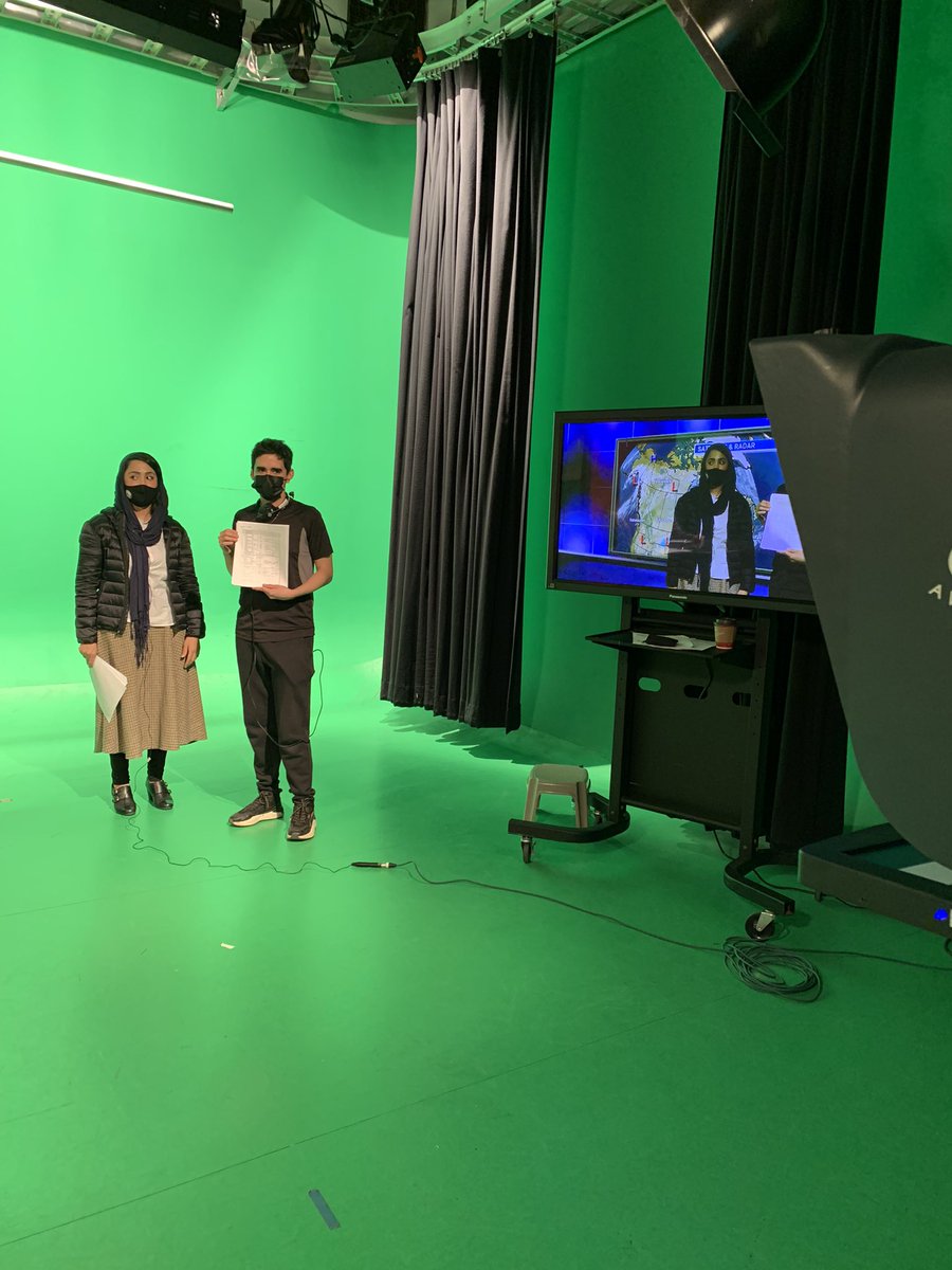 TinaCortese (@tmrgame25) on Twitter photo And that’s how it’s done! <a href="/SenecaMedia/">Seneca Media</a> #journalism & #broadcasting students join forces to produce their first newscast. And that’s how it’s done! <a href="/SenecaMedia/">Seneca Media</a> #journalism & #broadcasting students join forces to produce their first newscast.