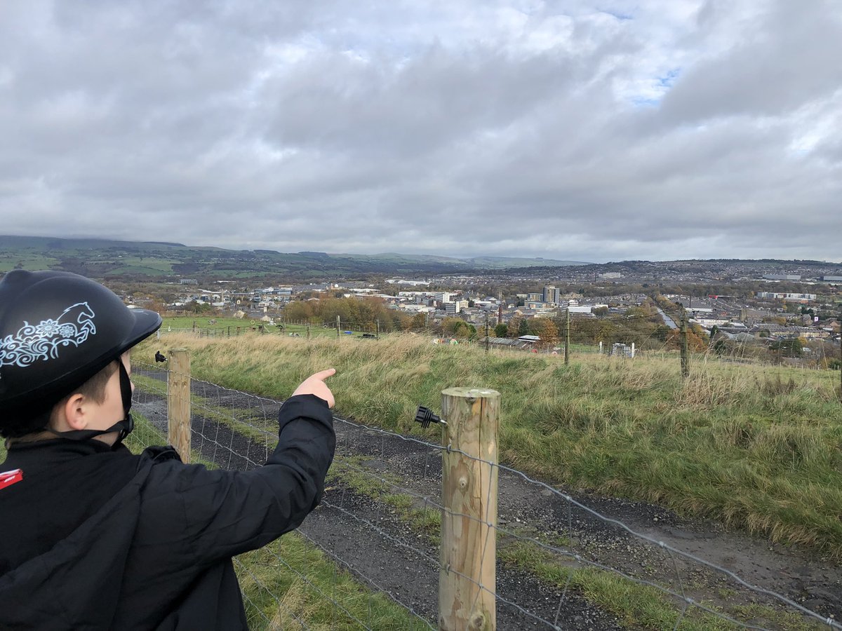 Today was another great session, out walking in the fields and facilitating an opportunity to discuss Burnley and the surrounding area. What a view! Our students also enjoyed another week working with Patch in the outdoor arena @Head_CCA <a href="/DeputyHead_CCA/">Chris Whittaker</a> <a href="/JSAtherapy/">JSA Psychotherapy</a>