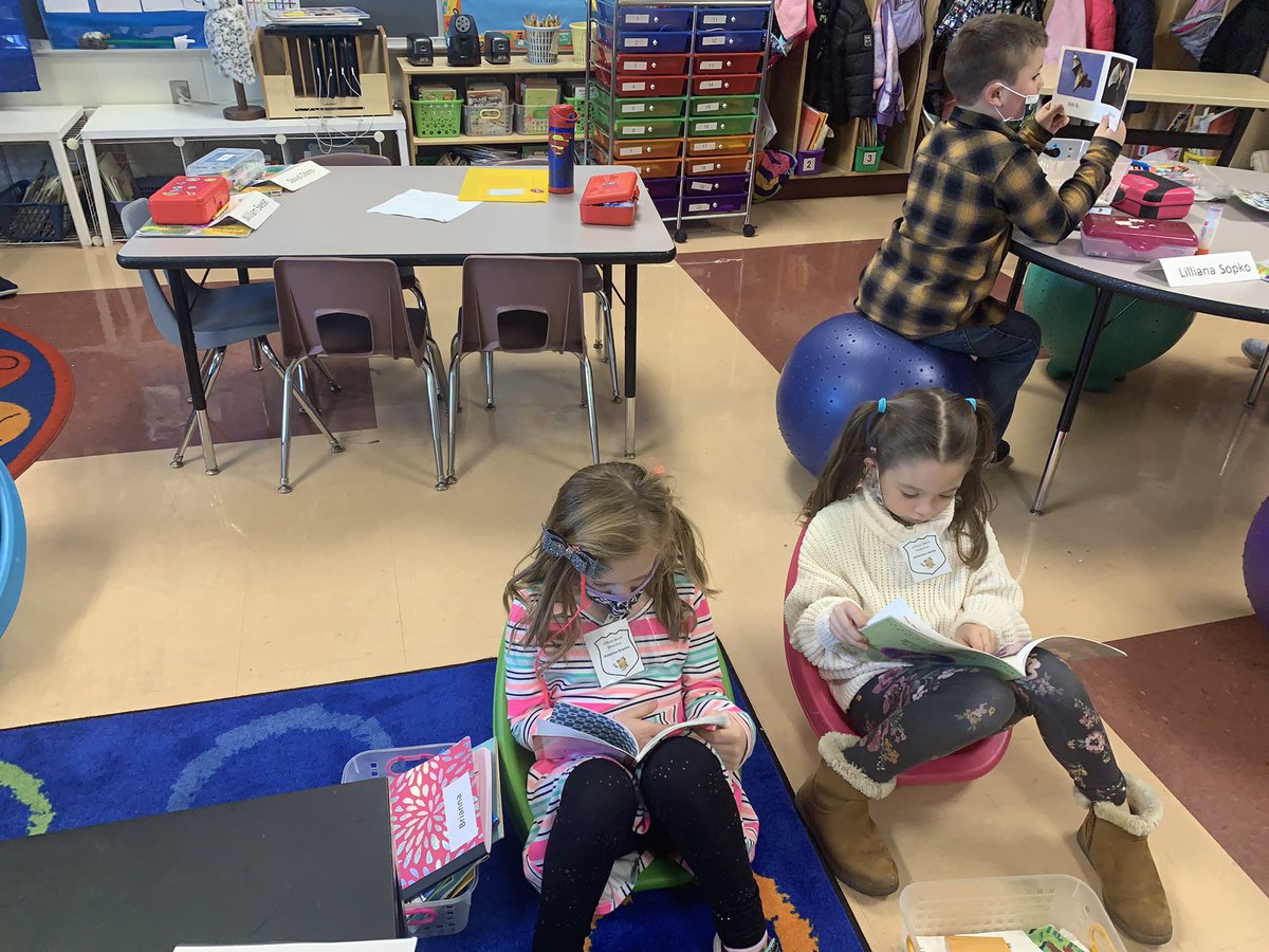 guricomps's tweet photo. We are official Word Detectives! https://t.co/077EY7kE9d