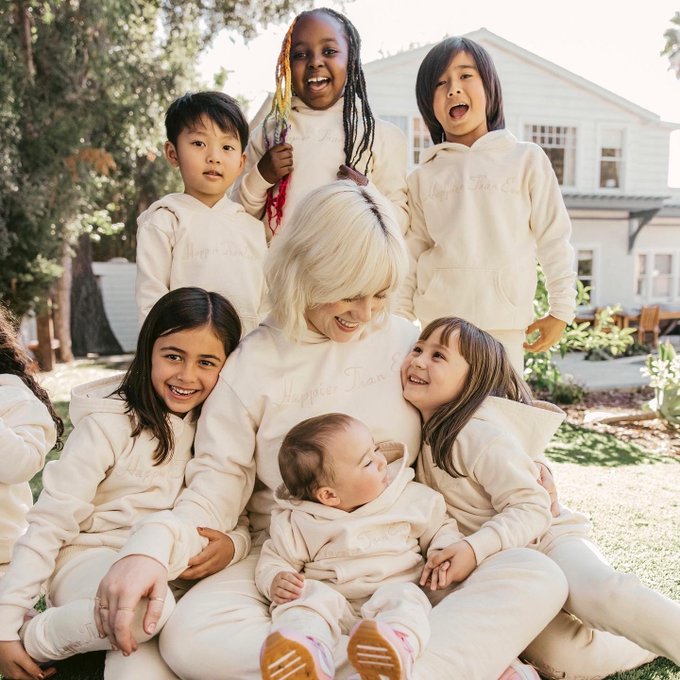 1 pic. Shop the “Happier Than Ever” Kids Collection, available now in Billie’s official store. https://t