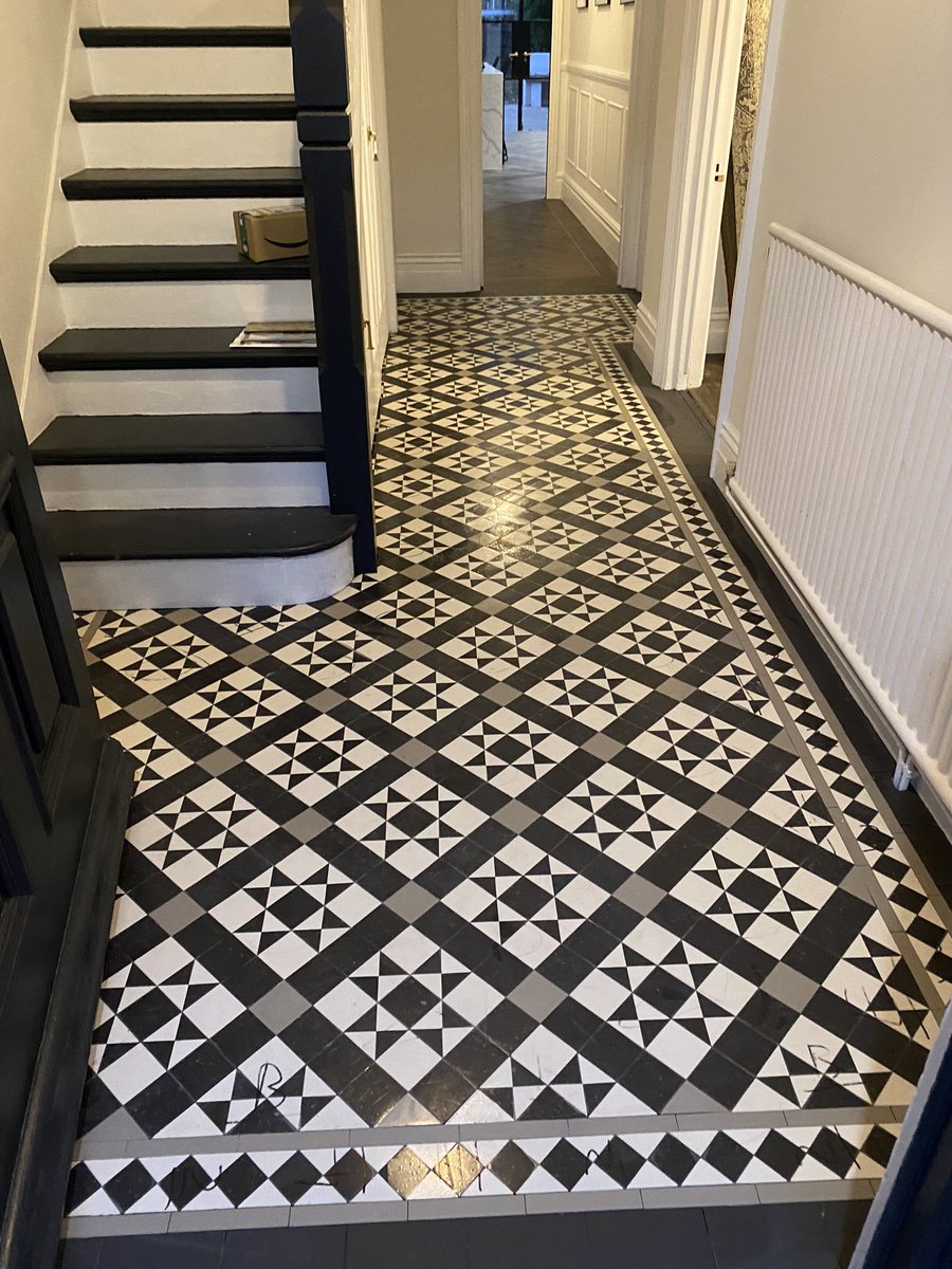 Surreyceramics (@surreyceramics) on Twitter photo Cheeky little hallway in Beckenham Kent installed this week with tiles from <a href="/londonmosaic/">London Mosaic</a> grouting Monday Cheeky little hallway in Beckenham Kent installed this week with tiles from <a href="/londonmosaic/">London Mosaic</a> grouting Monday