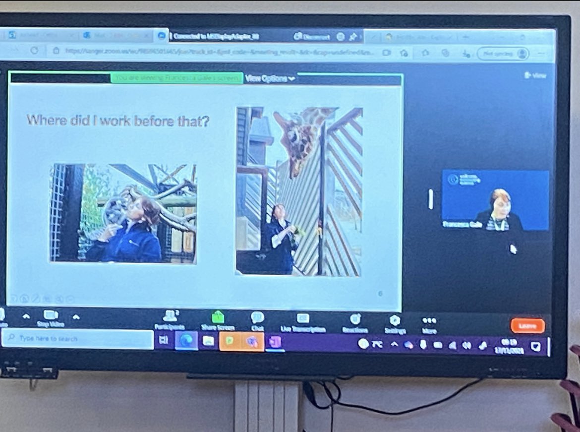 NewarkHillAcad's tweet photo. Year 4 had an ex-zoo keeper and Wellcome Genome Scientist, Francesca explaining how they obtain DNA from animal faeces ๐ฉ #wellcomeconnectingscience @wellcometrust @wellcomeSCI https://t.co/gf5uRPPXoV