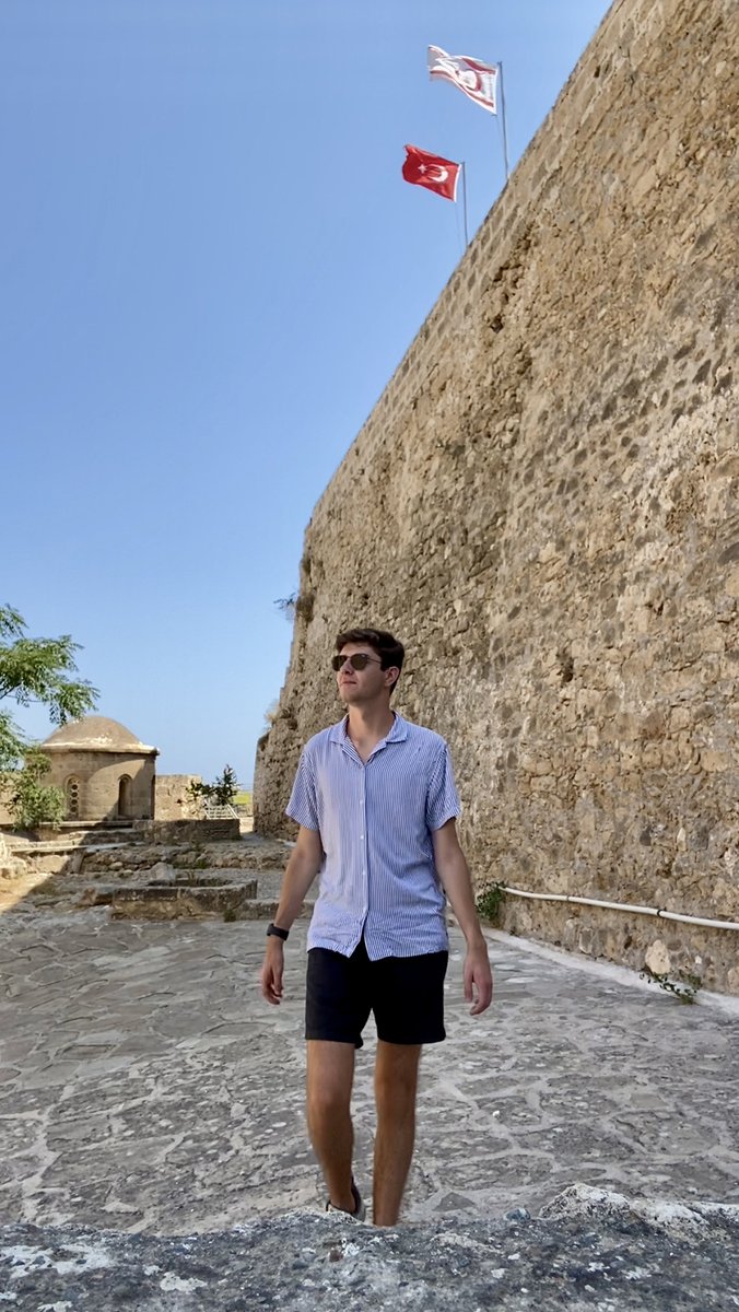 uarkhonors's tweet photo. It's International Education Week here at the UA, so to celebrate, we bring you this account of @uarkstudyabroad from public health/biology major @nottylermerrei, who studied anatomy in Cyprus last summer. Next deadline for our study abroad grant is Dec. 1!https://t.co/KGMpFsPT0B https://t.co/1kGPp3L9Co