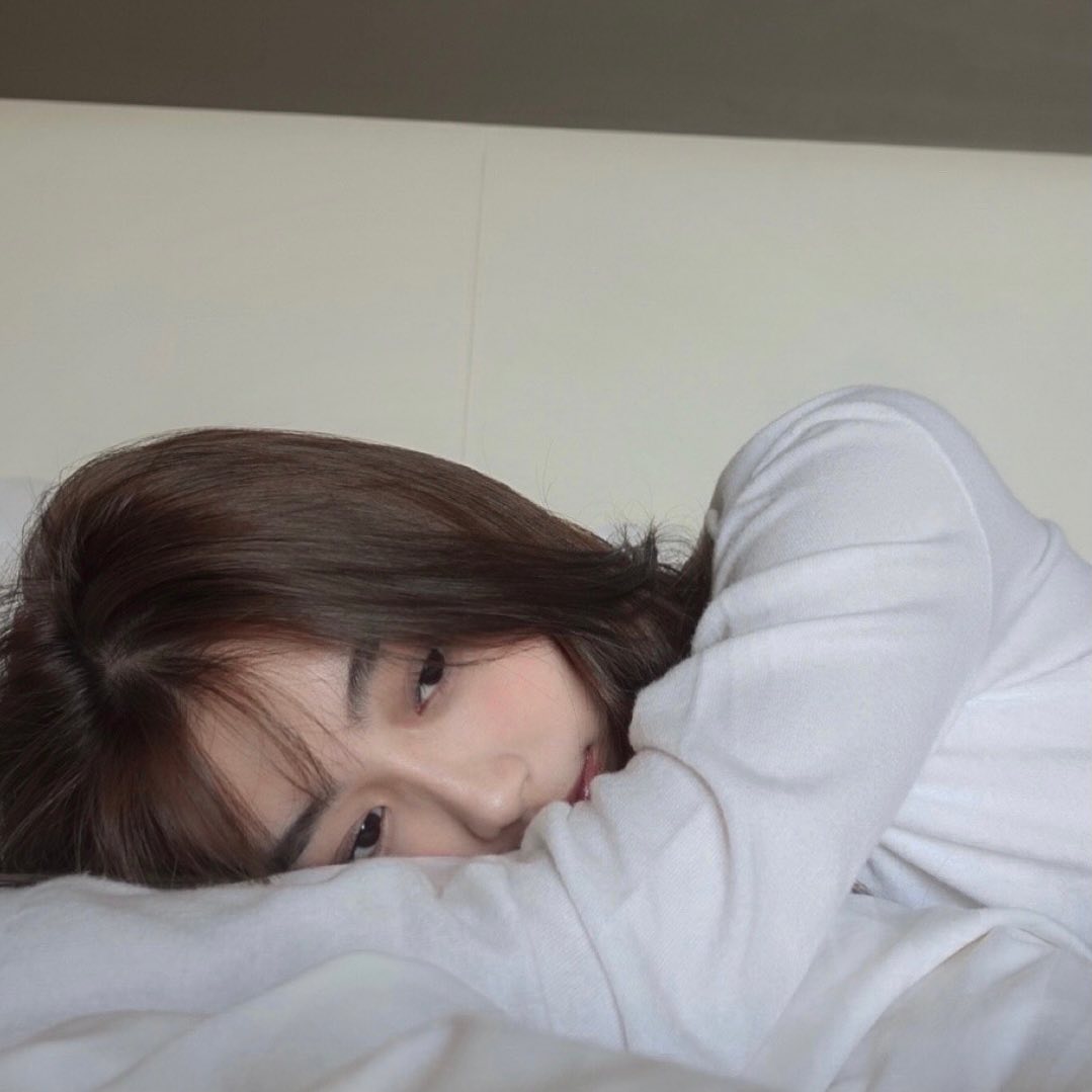 moonlight in my bedroom

Ig #perthkvsr