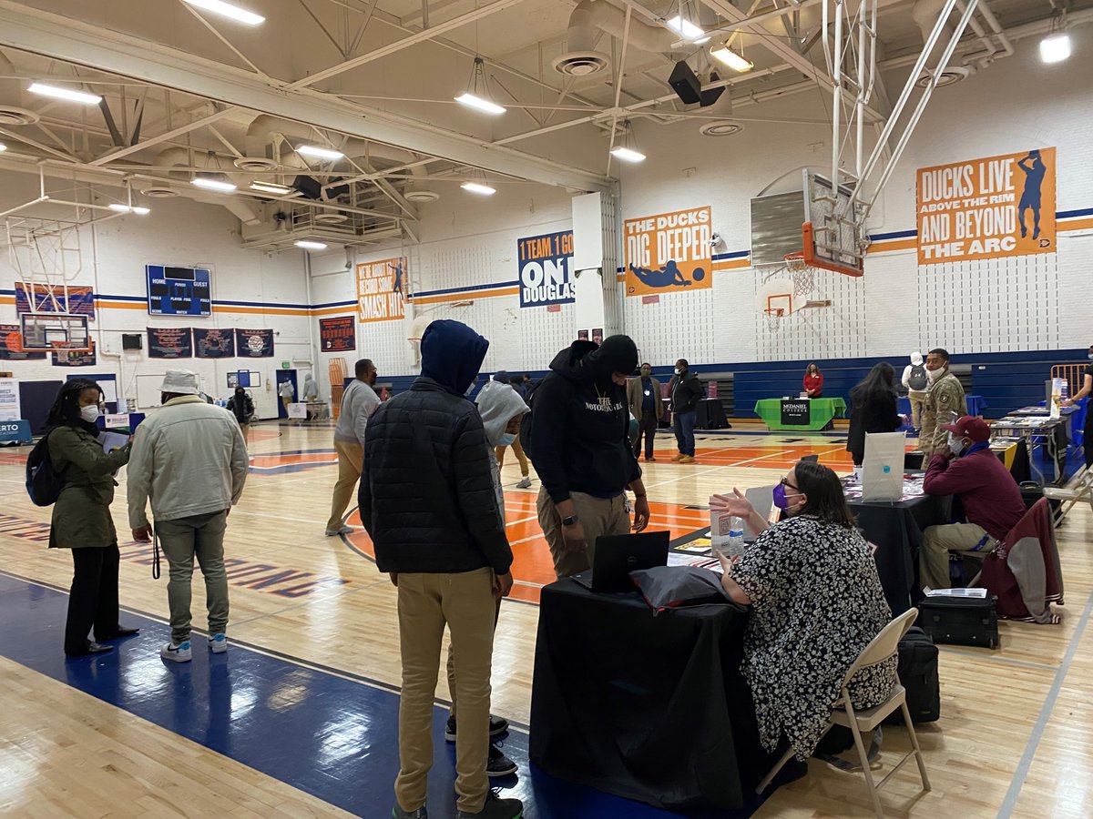What a week!  Stay tuned for photo recaps from the college fairs held across CollegeBound-advised @BaltCitySchools high schools.  Here are scenes from Frederick Douglass HS!  #bmorecollegbound https://t.co/cHzpPTgnLR