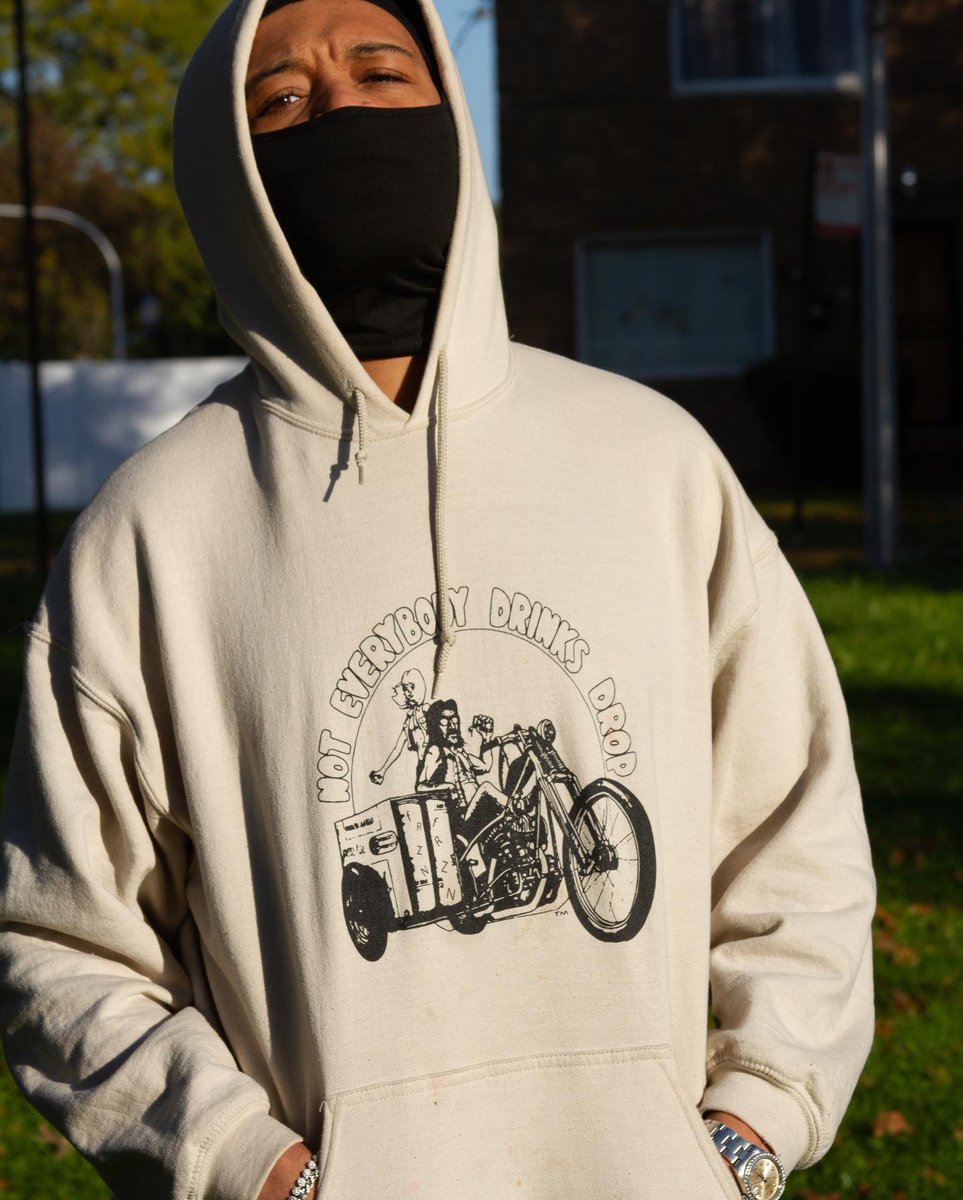 Not Everybody Drinks Drop frzn.shop