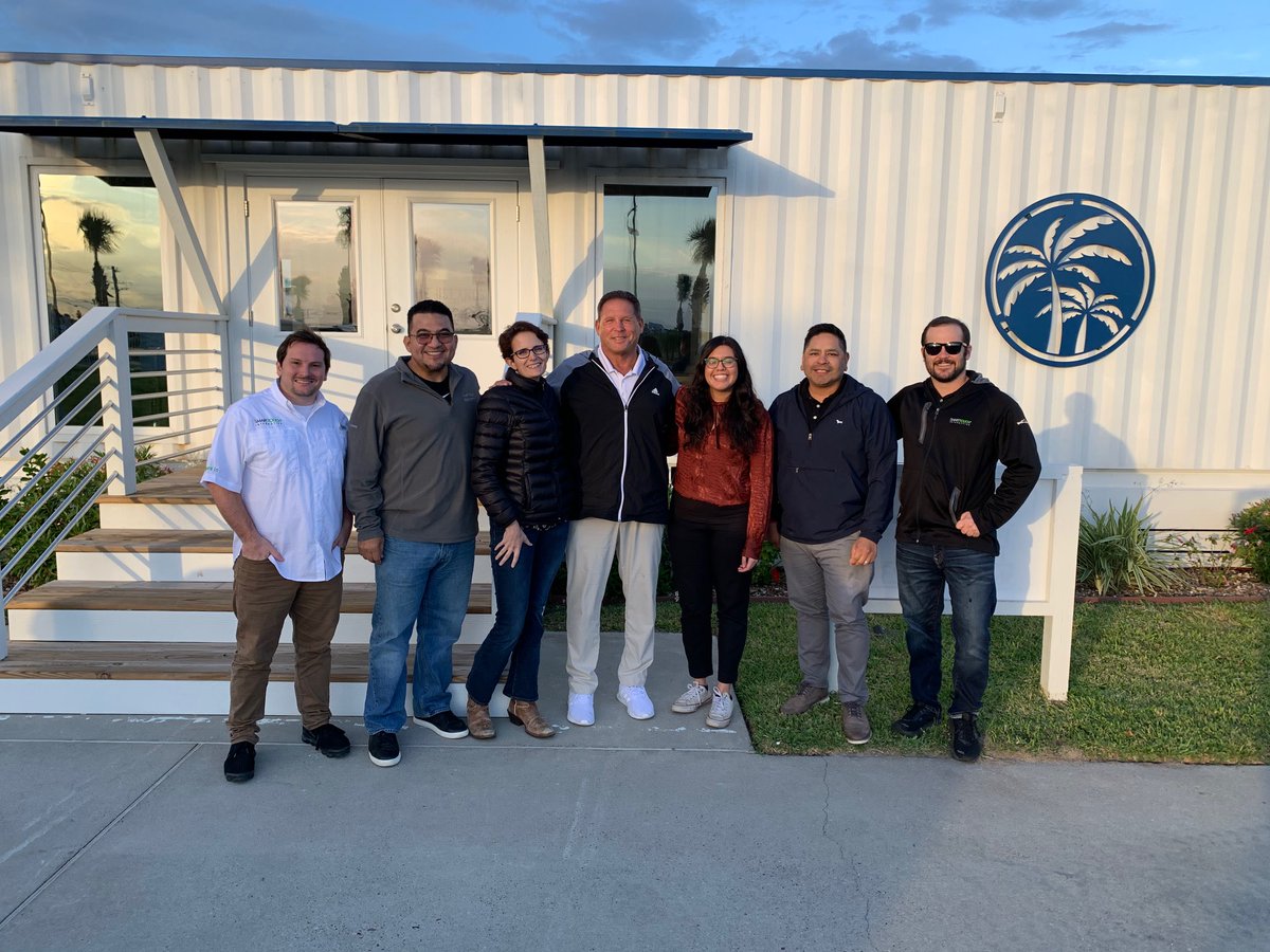 SmartTouchInt's tweet image. All aboard the SmartTouch van!🚐
Yesterday some of our SmartTouch team traveled down to Rockport, Texas to meet with Kiki DeAyala at the beautiful Islands of Rockport to prepare for their Phase II launch. 2022 has a lot of exciting things in store!