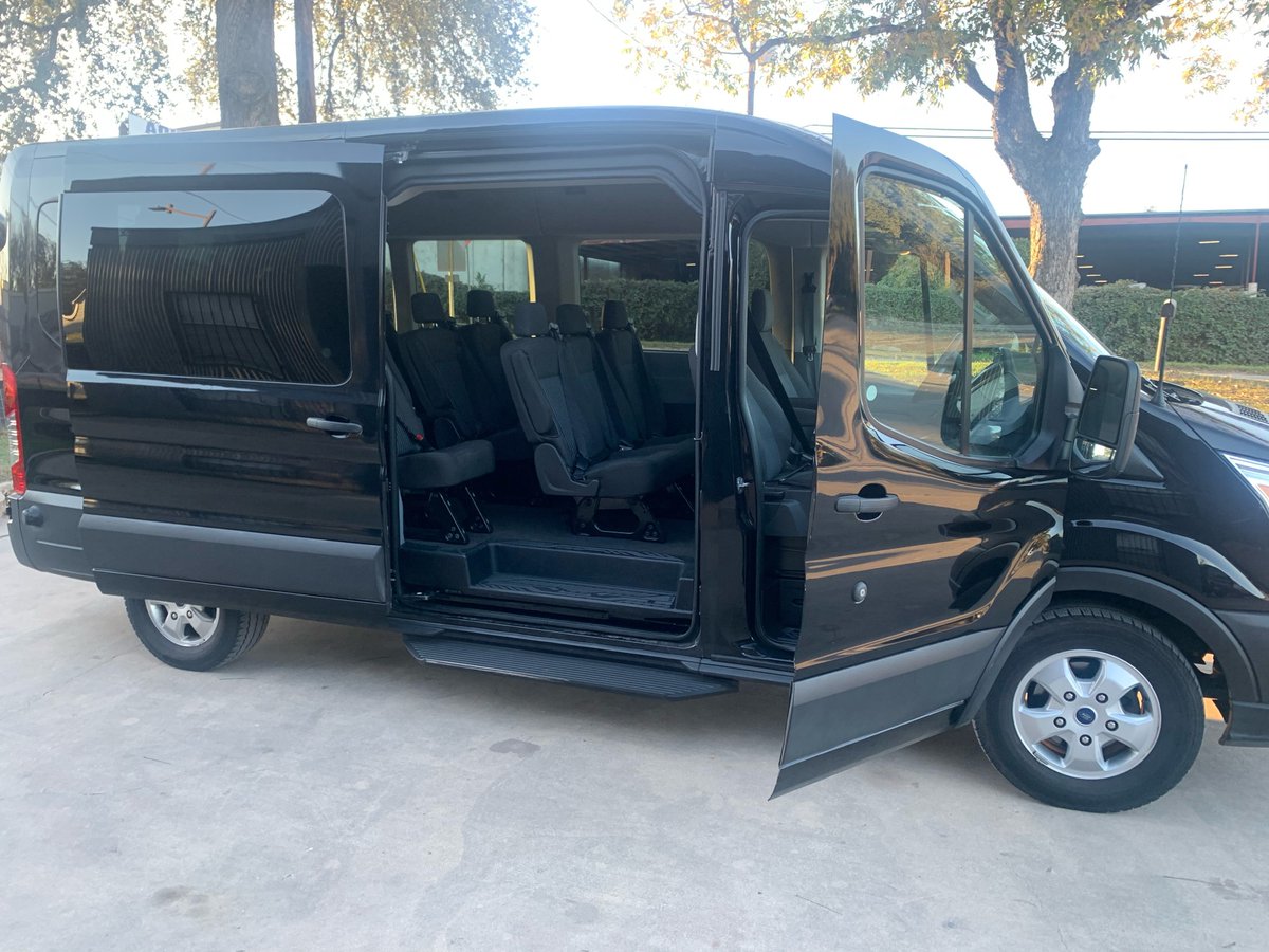 SmartTouchInt's tweet image. All aboard the SmartTouch van!🚐
Yesterday some of our SmartTouch team traveled down to Rockport, Texas to meet with Kiki DeAyala at the beautiful Islands of Rockport to prepare for their Phase II launch. 2022 has a lot of exciting things in store!