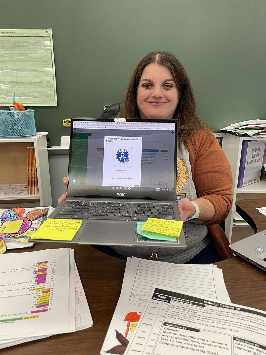 followthelita2's tweet photo. ๐๐ผ๐๐ผ๐๐ผLetโs hear it for Ms. Newton at Starret Elementary for earning a badge for creating and implementing a Buerk Rubric! #standardsalignment #studentcentered @ArlingtonISD @StarrettElem @agilmore1 @mitziclarkrich @engage_learning https://t.co/fdOWn7j5NY