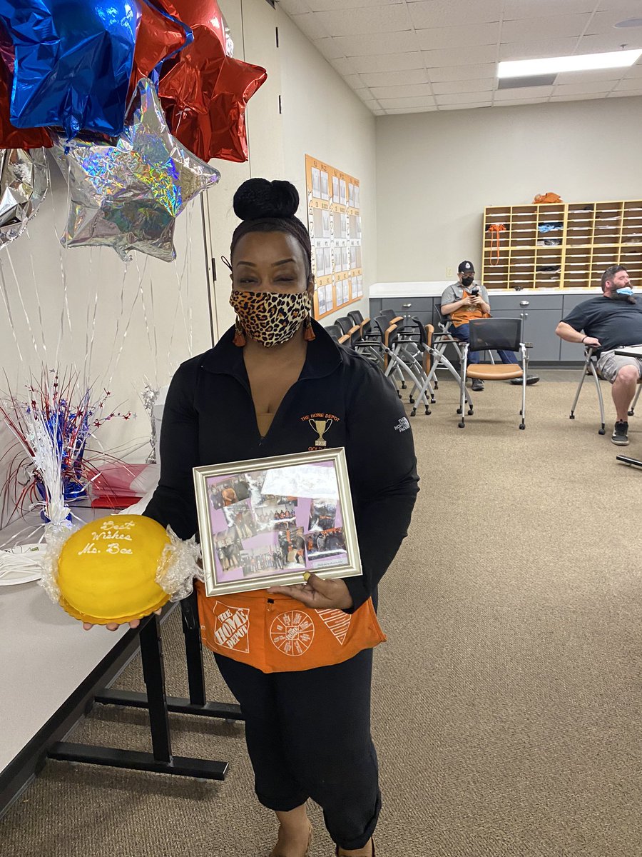 BrianSorrell52's tweet photo. Can’t wait to see the great things you do in Tampa. Congratulations on your promotion. You are the definition of being orange blooded. Living our values, and taking care of our people. You will be missed. But we are always your family. https://t.co/GdrEO25raI