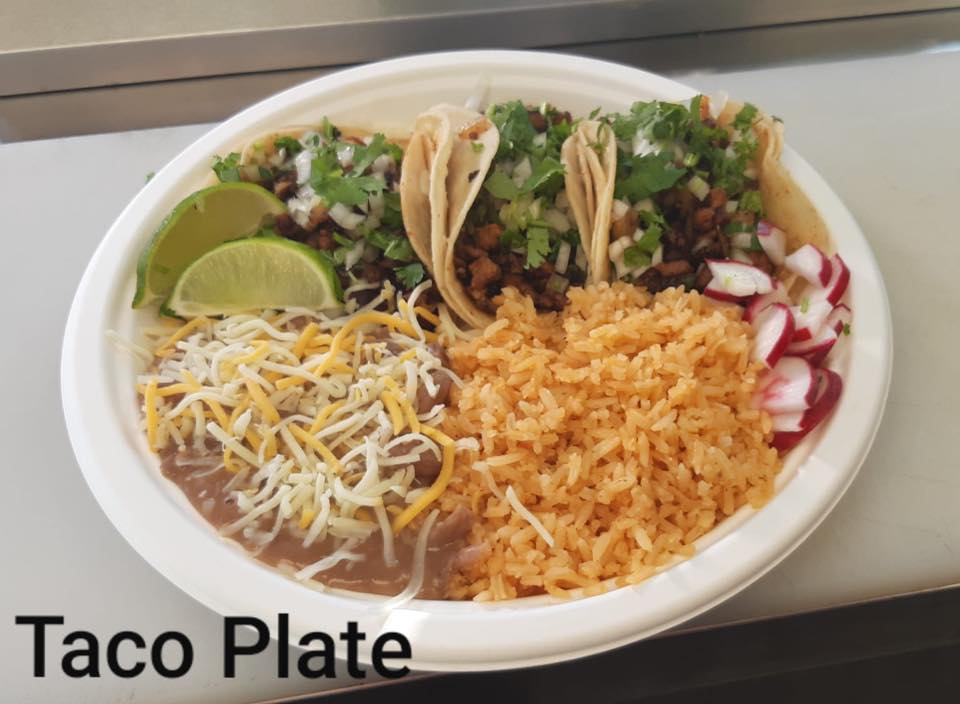 Los Jefes Mexican Taqueria serves a wide veariety of Mexican food from all regions.  OPEN early at 9 am - 8 pm ! Get your breakfast burrito or taco lunch.dinner