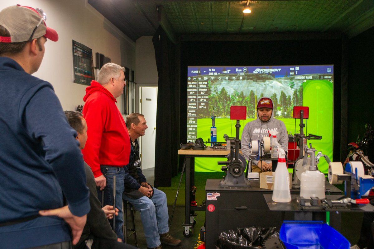 MitchellGolfCo's tweet photo. More 5-day Master Class certifications for a well-deserved group.
The Mitchell Golf Performance School is the industry’s premier training school to enhance your competitive skills! ⛳️
#WhatsYourAngle #GetTheWinningAngle https://t.co/IW77FtE69B