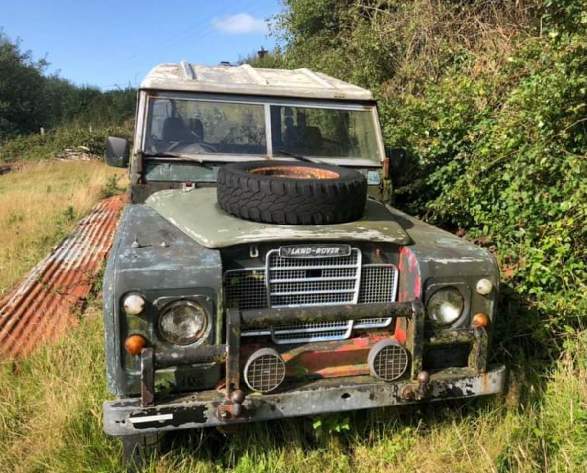 Land Rover Adventures tweet media