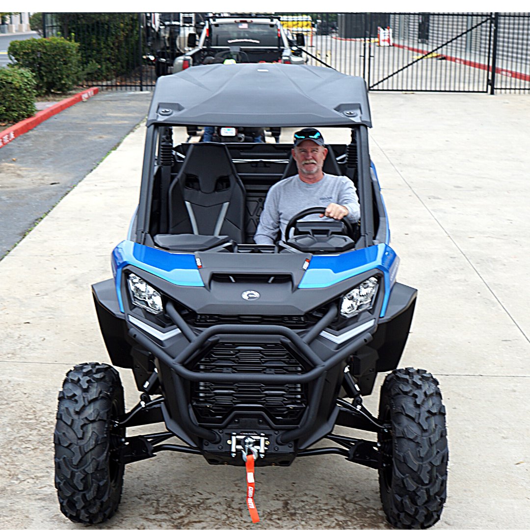 egpowersports's tweet photo. @EG_PowerSports Thank you Jeff for letting our great salesman Ector take care of you and get you behind the wheel of that amazing 2022 Can-Am Commander XT 1000R. We have no doubt you are going to have a lot of fun exploring the off roads with it. We are thrilled you chose us! https://t.co/imR290ffod