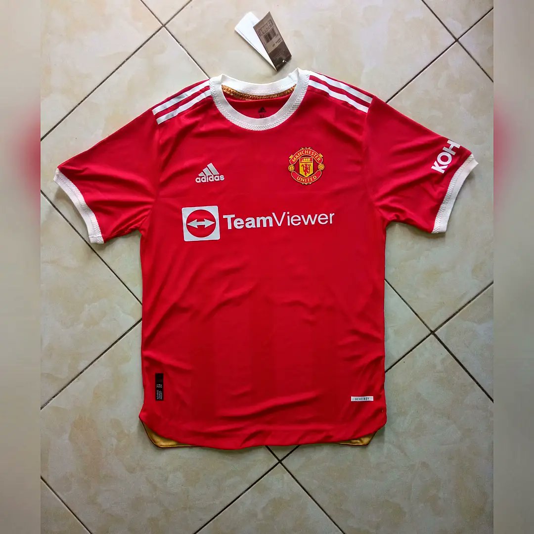 Jerseynet2's tweet photo. @KagutaMuseveni @Rachealkyy We sell customised and plain jersies. 
Replica, fans and players version available. Get yours on 0706700137 or 0786935122 ☎️☎️☎️ https://t.co/vZkBsF9YAq