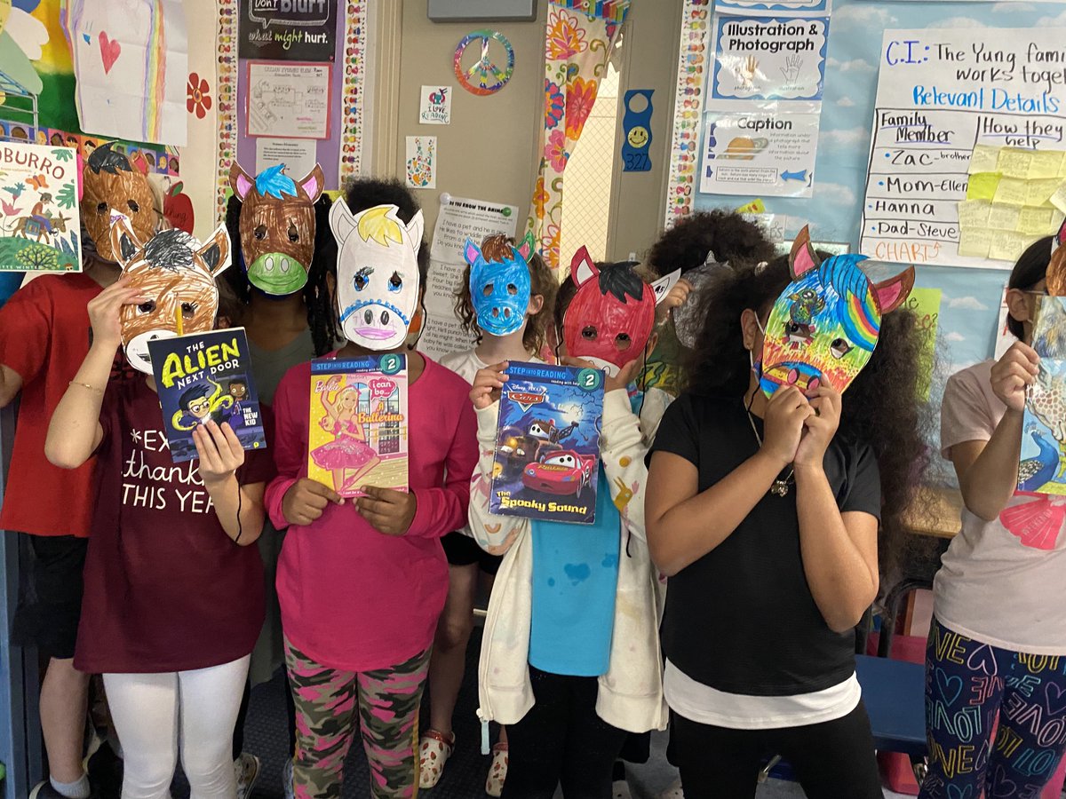 MsCookandClass's tweet photo. After reading about the #Biblioburro, our 2nd graders wrote book talks with corresponding masks to join Alfa, Beto and Luis in spreading a love of reading! 📚 https://t.co/fw0ETHItI0