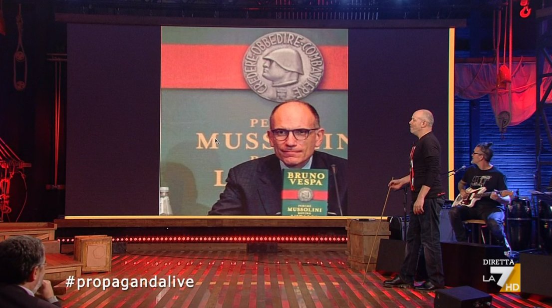 welikeduel's tweet photo. Che cosa ha colpito il gggenio @makkox in questa settimana

#propagandalive https://t.co/ZyQWaxS4ku