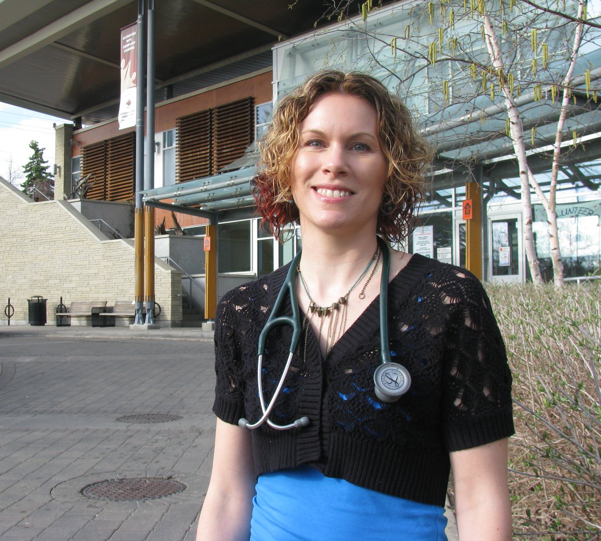 NGHSimcoe's tweet photo. The Norfolk General Hospital (NGH) Board of Directors is pleased to announce that Dr. Robin Martin-Godelie has been appointed as the hospital’s Interim Chief of Staff, effective December 11, 2021. https://t.co/VEDHxFPonU