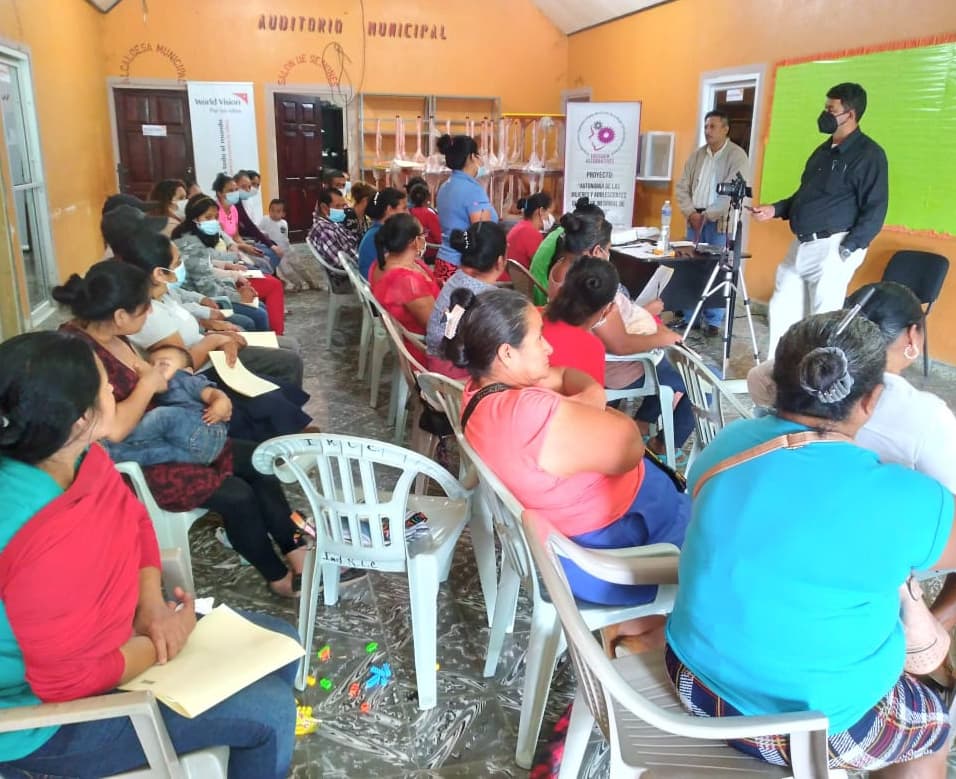 fotssieh's tweet photo. FOTSSIEH.En el marco del proyecto"Autonomía de las Mujeres y Adolescentes del Sector Social e Informal de la Economía de Honduras,ejecutado con ALTERNATIVES con el apoyo del gobierno de https://t.co/TJCkjW99n7 realizó la capacitación sobre "Participación Ciudadana". https://t.co/2l9mmxCRuF