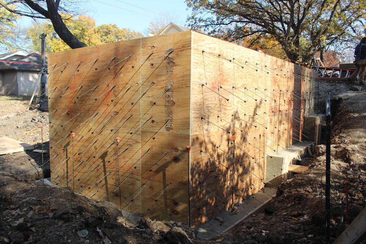 studio804_23's tweet photo. Who knew that snap ties would cast such gorgeous shadows? More formwork going up on site! #Studio804 https://t.co/Ta79OnNG1J