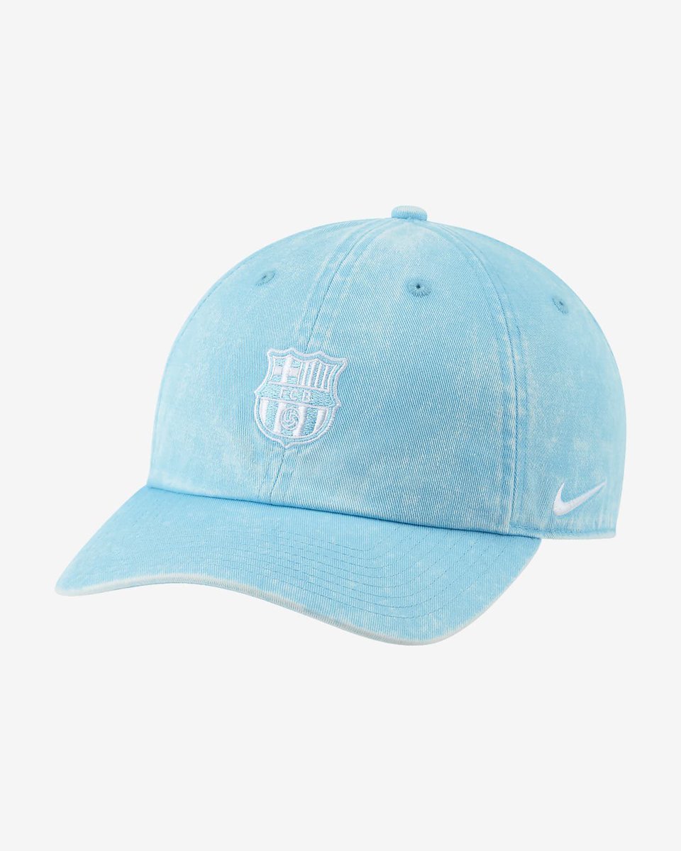 snkr_twitr's tweet photo. NEW: Nike FC Barcelona Heritage86
Hats on Nike US

https://t.co/PY6DgSv2Ty

#AD https://t.co/sLD5lPYrdY