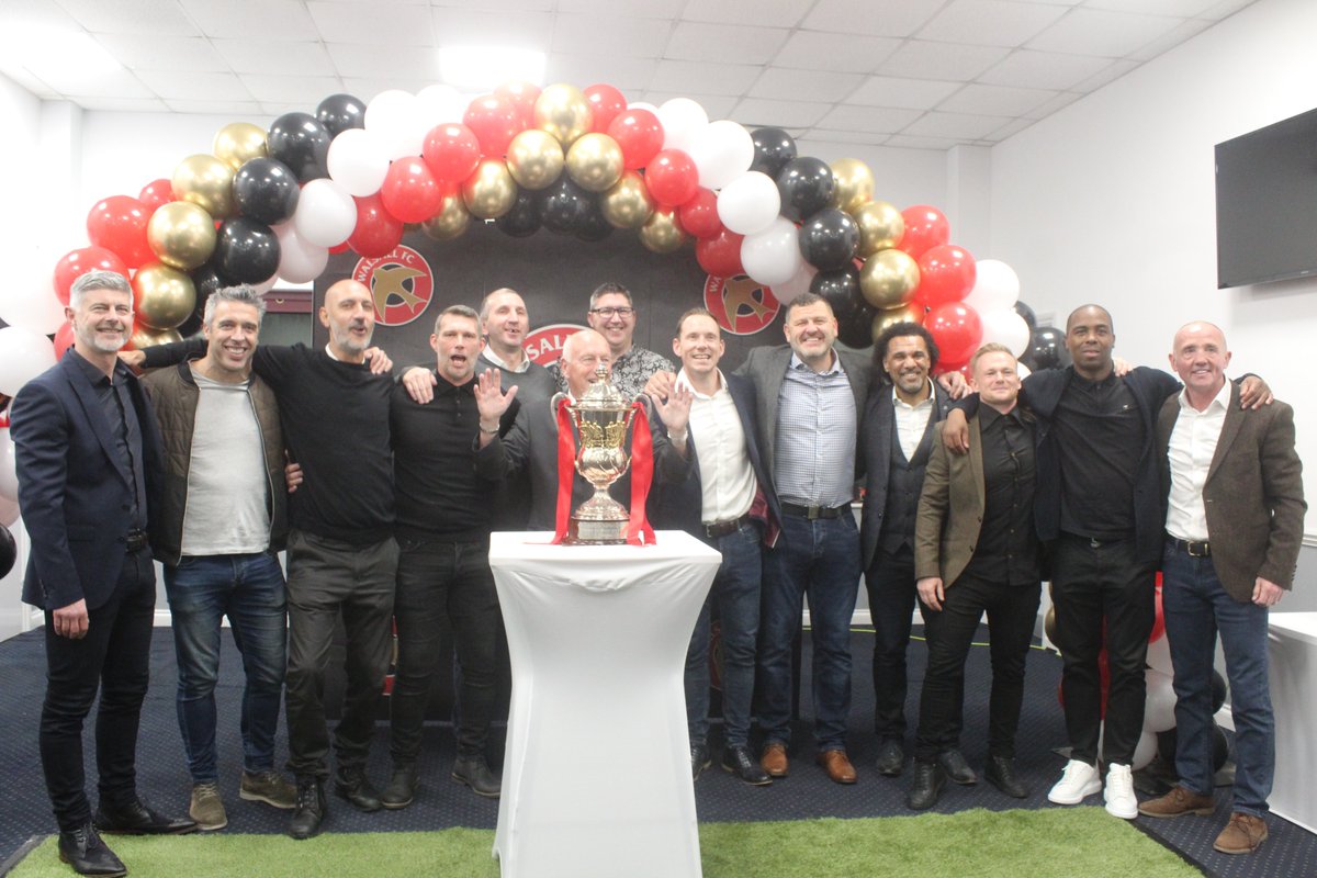WFCOfficial's tweet photo. 🤩THE BOYS 🤩 https://t.co/DpHlyWch2F
