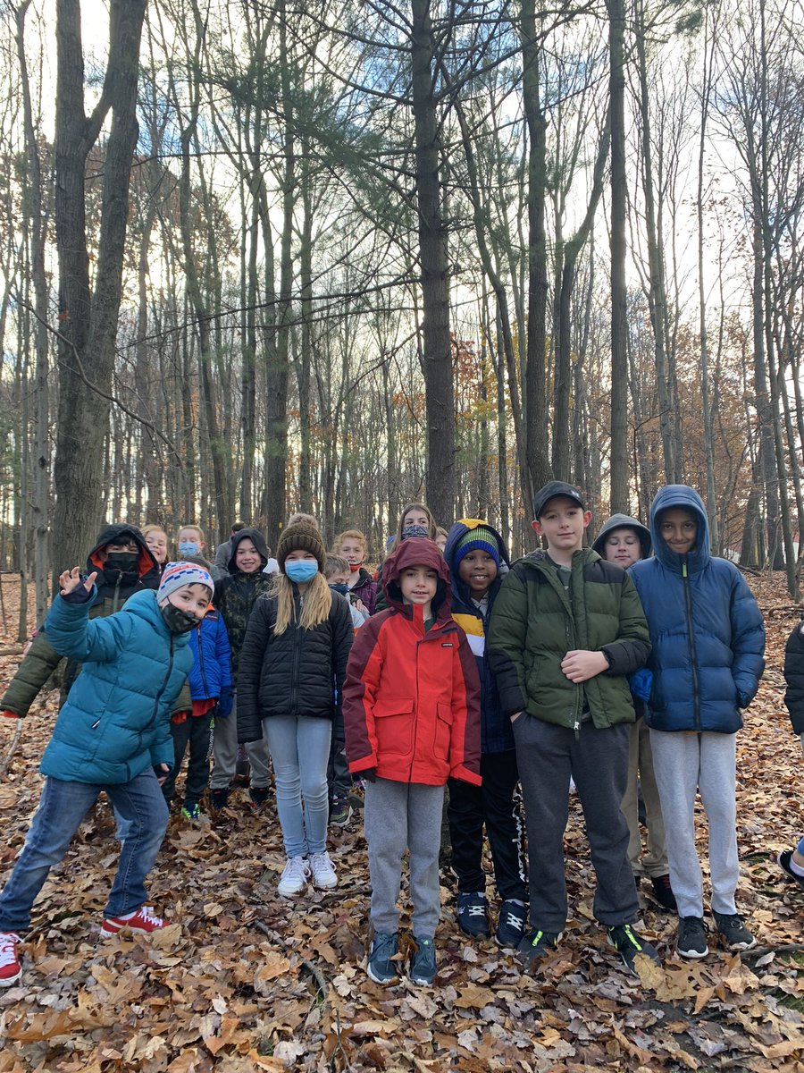 Buddy Day hike! <a href="/tamastro17/">Therese Mastro</a>  <a href="/DPacalis/">Daniel Pacalis</a> <a href="/MalindaRSMiller/">Malinda Miller</a> #goldentrail