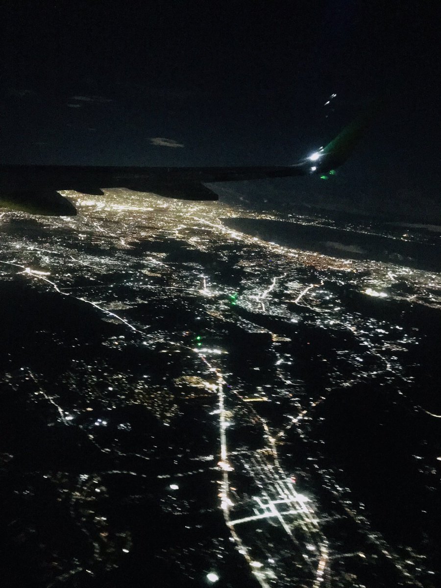CherryTabia's tweet photo. Night View🌃
Yung nakaka stressout ang view🤩❤️ https://t.co/ek9sq9qb3g