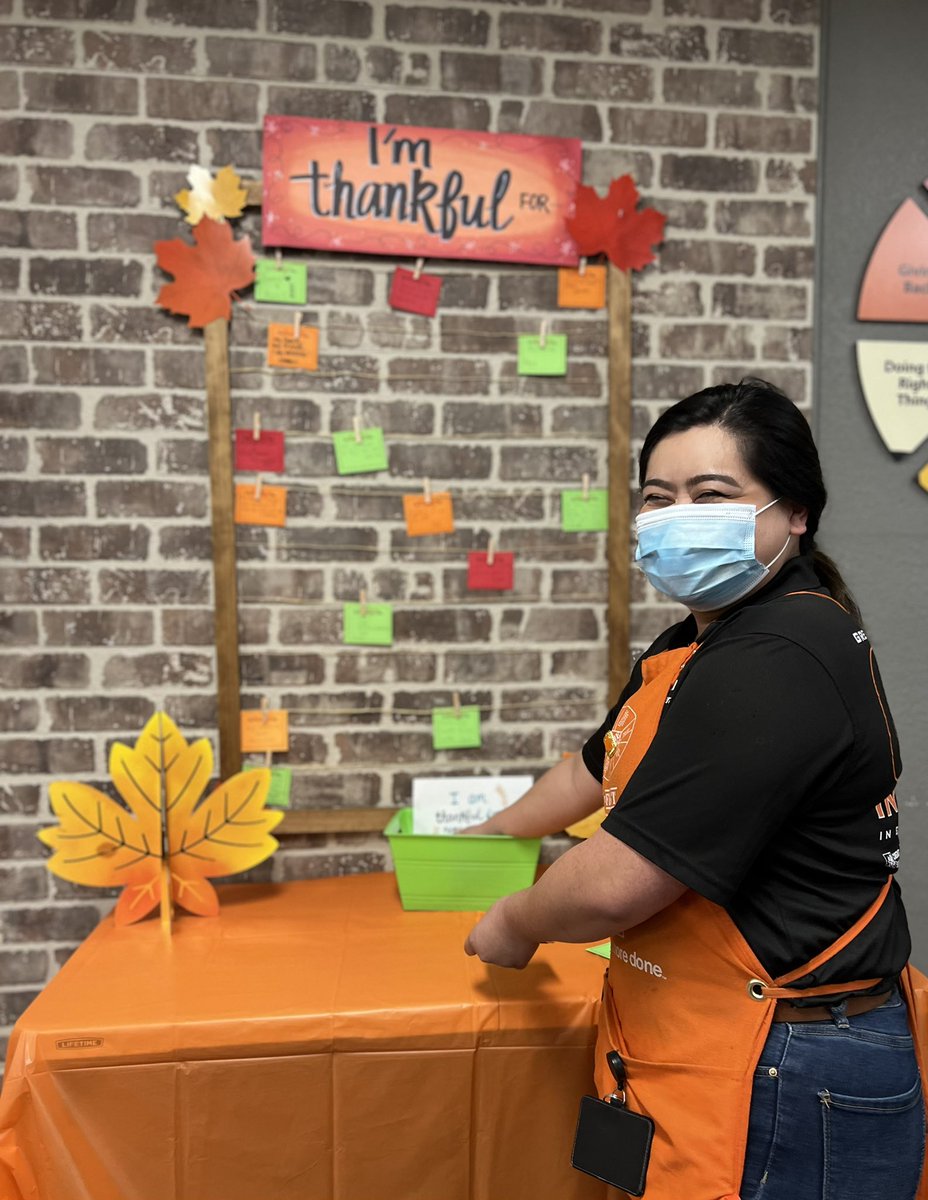 6952HD's tweet photo. @6952HD Stanton sharing “Why I am Thankful” messages over the Thanksgiving holiday.  @sm_jasminmarie https://t.co/A8nrYxXYXV